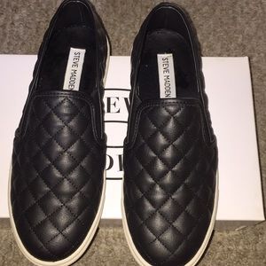 Steve Madden Black Ecentrcq